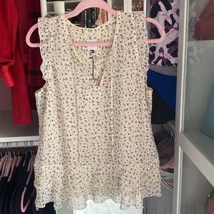 Cabi wishful tank size small